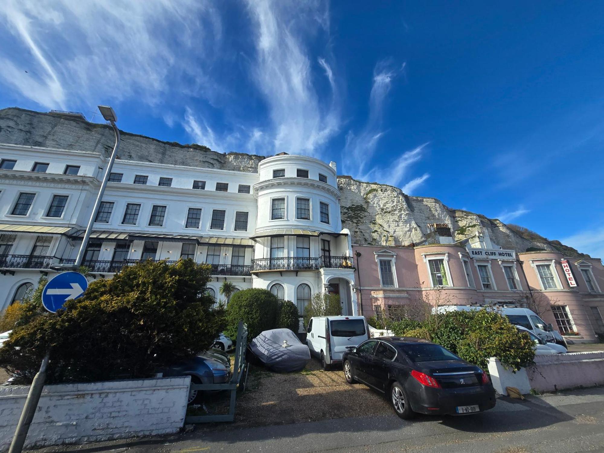 Studio Next To Port, Cliffs, With Parking Дувр Экстерьер фото